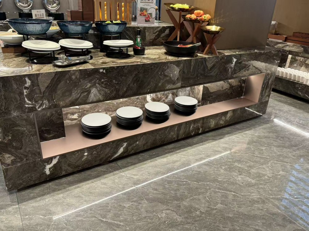 白天鹅1楼酒店